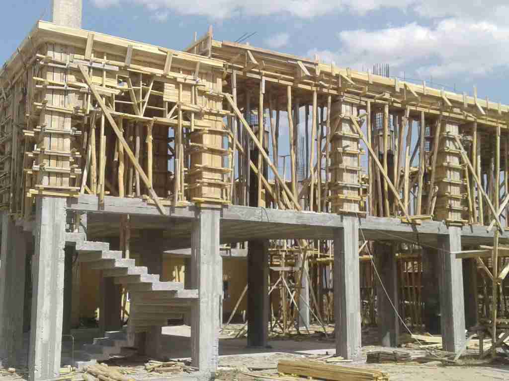 Domaniç İnşaat Kalıpçısı